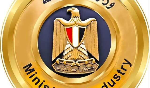 ردًا على الشائعات.. وزارة الصناعة: الآلاف من المصانع الجديدة ومشروع متكامل لألبان الأطفال قيد التنفيذ