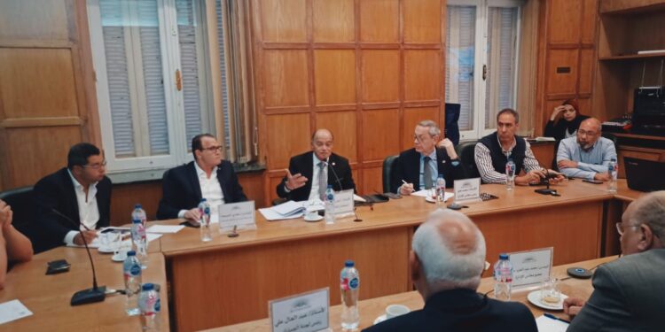 رجال أعمال الإسكندرية: قانون العمل الحالي جاء نتاج منافشات مستفيضة وحوار مجتمعي بالتعاون مع الوزارة