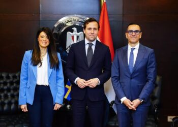 وزيرا الاستثمار المصري والسويدي يفتتحان منتدى الأعمال ويؤكدان: شراكة استراتيجية تفتح آفاقًا جديدة للاستثمار المستدام