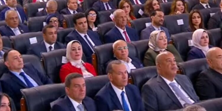 رئيس غرفة القاهرة : دعم واضح من الرئيس السيسي للصناعة والعمالة الوطنية