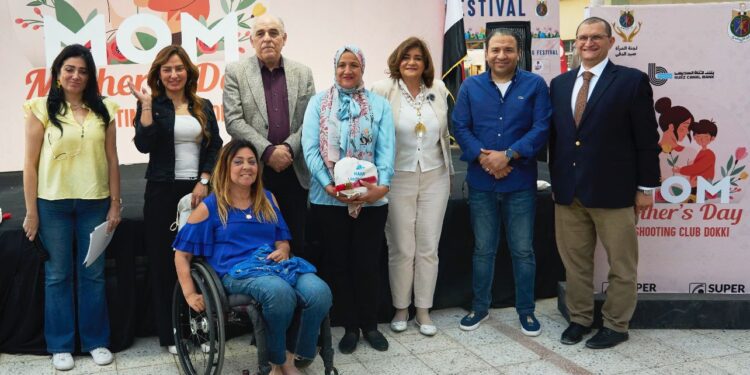 بنك قناة السويس يواصل دعمه للمرأة بتكريم الأمهات المثاليات بنادي الصيد