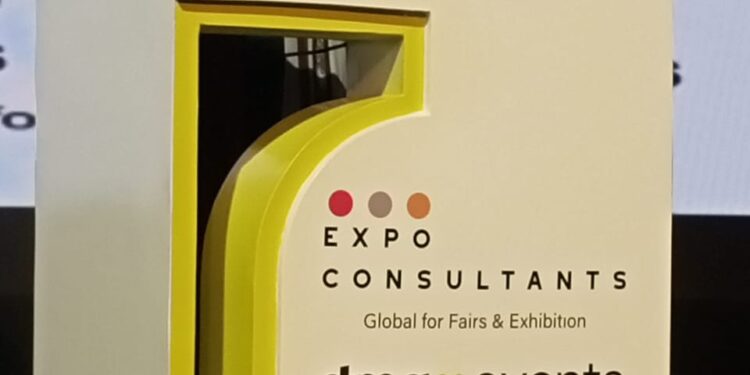 “الصناعة”: الحاضنات التكنولوجية تدعم رواد الأعمال لابتكار منتجات مصرية ذات قيمة مضافة عالمية