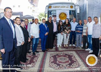 بالصور .. الشعب الجمهوري بالإسكندرية يختتم قافلته الطبية في باب شرق وسيدي جابر بخدمات مجانية لـ1500 مواطن