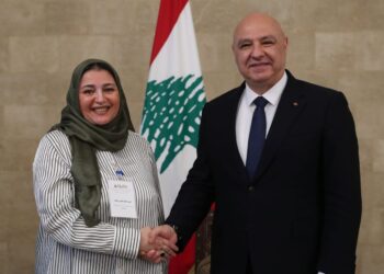 من قلب بيروت.. عبير عصام تشيد باستقرار لبنان وتؤكد عمق الشراكة مع مصر