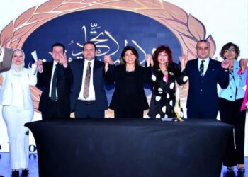 "المستثمرات العرب" يوقع بروتوكول تعاون مع "CSR البريطانية" لتعزيز التنمية المستدامة في العالم العربي