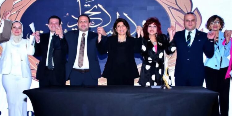 "المستثمرات العرب" يوقع بروتوكول تعاون مع "CSR البريطانية" لتعزيز التنمية المستدامة في العالم العربي