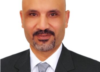 محمد هداية: سوق المحمول يعاني فوضى بسبب أخطاء في تطبيق الجمارك على الهواتف المستوردة