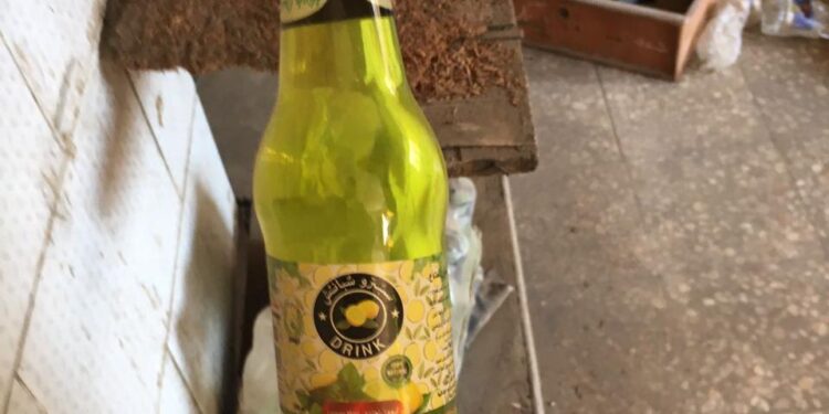 ضبط وتشميع مصنع غير مرخص يقلد مشروبات "سبيرو سباتس" بالغربية