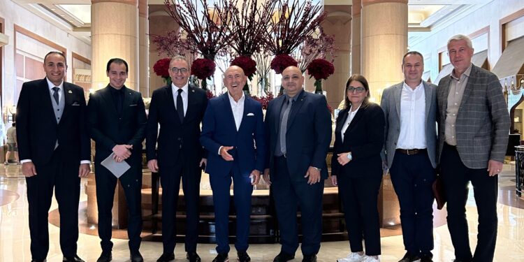 غرفة الملابس: نؤهل المصانع للتصدير ونجذب المستثمرين بخطة طموحة