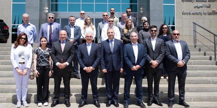 اقتصادية قناة السويس تفتح أبوابها لوفد أعمال بريطاني لاستكشاف فرص الاستثمار في قطاعات واعدة