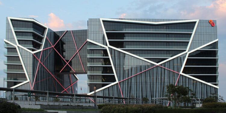 مجموعة البركة: منصة تمويل تجاري موحدة لربط الأسواق وتعزيز توسع العملاء عالميًا