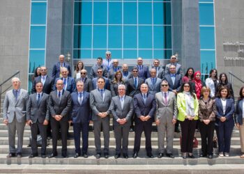 30 سفيرًا مصريًا يتفقدون مشروعات السخنة.. والمنطقة الاقتصادية تستعرض مزاياها