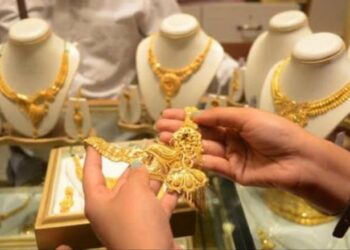 كيف تشتري الذهب في مصر بأفضل سعر؟ دليل العيارات والمصنعية والتوقيت