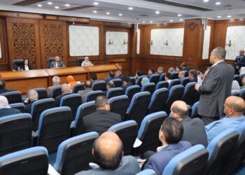 كامل الوزير: لا مشروعات صناعية على الأراضي الزراعية.. والدولة ملتزمة بدعم الاستثمار الجاد