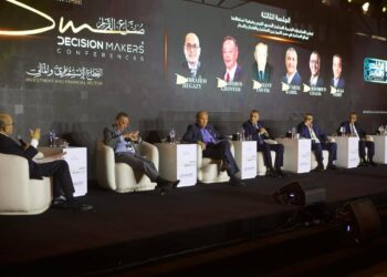 مؤتمر "صناع القرار" يختتم فعالياته بالتأكيد على أهمية توطين الاستثمار الأجنبي وتحفيز مناخ الأعمال