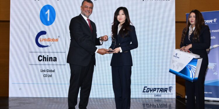 مصر للطيران للشحن الجوى تطلق أول برنامج ولاء مخصص لوكلاء الشحن