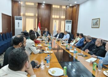 “شعبة الذهب” تجتمع مع رئيس “مصلحة الدمغة” لبحث تحديات الصناعة وملف التصدير