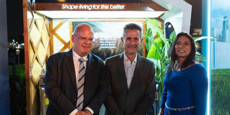 إلكترولكس جروب تشارك في احتفالات اليوم الوطني للسويد بالقاهرة بمشاركة كبار المسؤولين والدبلوماسيين