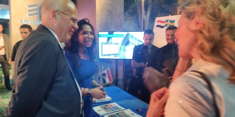 الجاما نايف.. شراكة مصرية-سويدية تُحدث طفرة في علاج أورام المخ دون جراحة