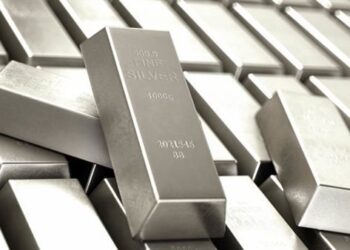 طلب صناعي قوي يرفع أسعار المعدن الأبيض محليًا