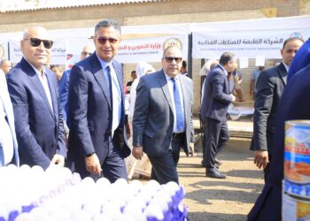 وزير التموين يفتتح سوق “اليوم الواحد” في الجمالية لتوفير السلع بأسعار عادلة