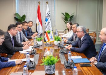 وليد جمال الدين: قناة السويس الاقتصادية هي “الحل الناجز” للمستثمرين في ظل التحديات العالمية