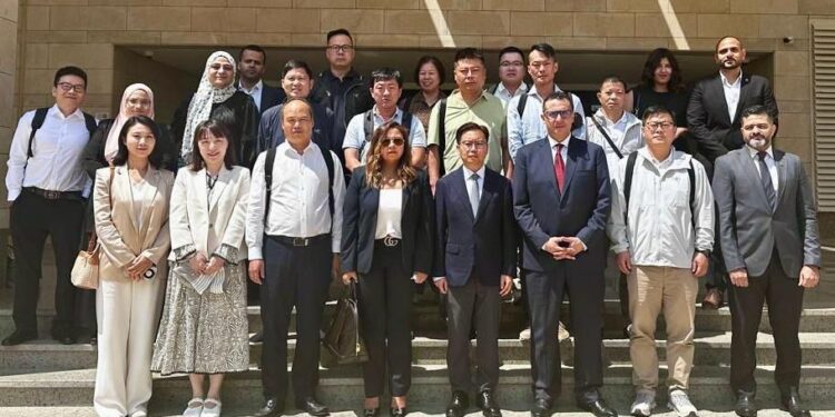 ملتقى صناعي مصري صيني بالعاصمة الإدارية لتعزيز التعاون في الملابس الجاهزة