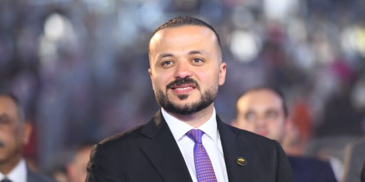 "عتاقة" تتأهل لسباق رخص البيليت بإنتاج 1.5 مليون طن واستثمارات 13 مليار جنيه