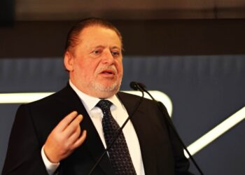 السيسي يجدد تكليف حسن عبد الله قائماً بأعمال محافظ البنك المركزي لعام جديد