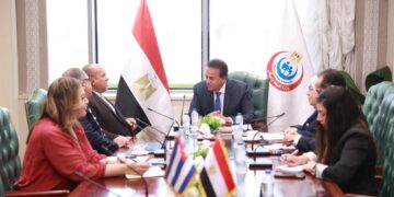 مصر وكوبا تبحثان شراكات استراتيجية جديدة في الصناعات الدوائية والتكنولوجيا الحيوية