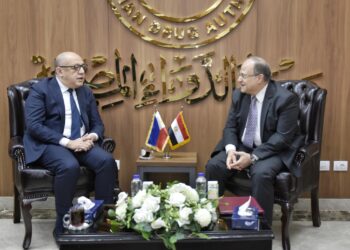 مصر والفلبين تبحثان تعزيز التعاون في صناعة الدواء وتسهيل تسجيل المستحضرات