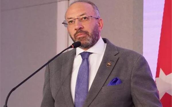 عاجل.. حسام المندوه يحذر: مصير الزمالك مهدد بعد قرار سحب أرض 6 أكتوبر