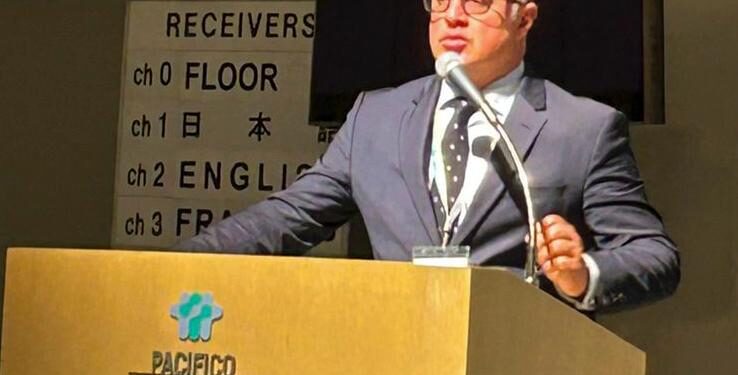 رئيس اقتصادية قناة السويس يبحث مع مسؤولي (أكوا باور) للطاقة الخضراء و(إيتوشو) اليابانية تفعيل الاتفاقات الإطارية