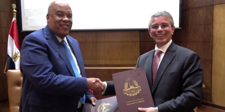 بحضور وزير المالية .. «الجمارك» وغرفة القاهرة التجارية يوقعان بروتوكول تعاون لتيسير الإجراءات وتحفيز الاستثمار