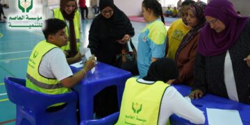 “العاصم” تنظم قافلة طبية لعلاج عيون 500 طفل من ذوي الإعاقة بمركز شباب الجزيرة