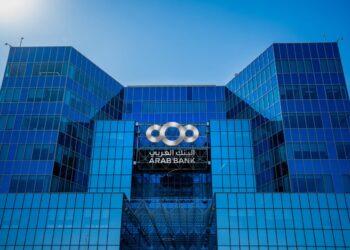 البنك العربي يطلق حملة “عروض الصيف” بميزات مصرفية حصرية حتى 15 سبتمبر
