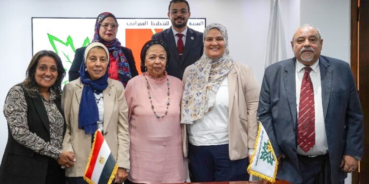 معهد الوادي العالي يتعاون مع الهيئة العامة للتخطيط العمراني لتعزيز الابتكار في التنمية العمرانية