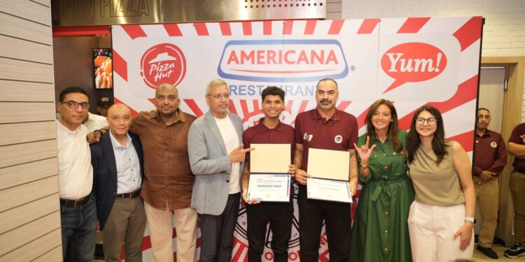 أمريكانا للمطاعم مصر تفتتح فرعًا جديدًا لـ«بيتزا هت» بالإسكندرية بإدارة كاملة من ذوي التحديات السمعية