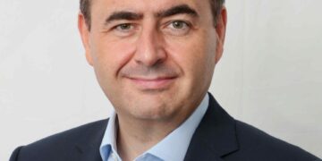 القابضة المصرية الكويتية تسجل 397 مليون دولار إيرادات و101 مليون دولار أرباح بالنصف الأول 2025