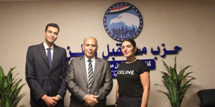 حزب مستقبل وطن بالإسكندرية يثمن جهود أمير أبو الفتوح في دعم المبادرات المجتمعية