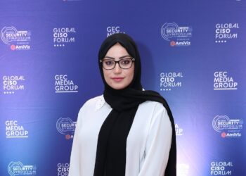 علا محمود تكتب .. الأمانة أهم من الذكاء: حقيقة صادمة في زمن الـAI