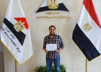 "صناع مصر" يهنئ الصحفي محمد سعيد الشماع لفوزه بجائزة التغطية الإعلامية للأمن السيبراني