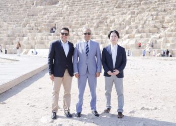 بالتعاون مع مجموعة العربي وشارب .. تركيب أجهزة تنقية الهواء بتقنية البلازما كلاستر داخل هرم الملك خوفو