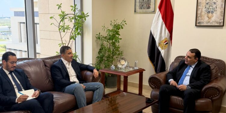 التمثيل التجاري والمجلس التصديري للأثاث يتبنيان خطة لزيادة الصادرات وجذب استثمارات أجنبية