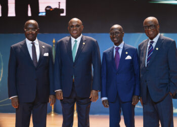 أوراما: أفريكسم بنك ضخ 100 مليار دولار لدعم التجارة الإفريقية وربط 42 نظام دفع وطني