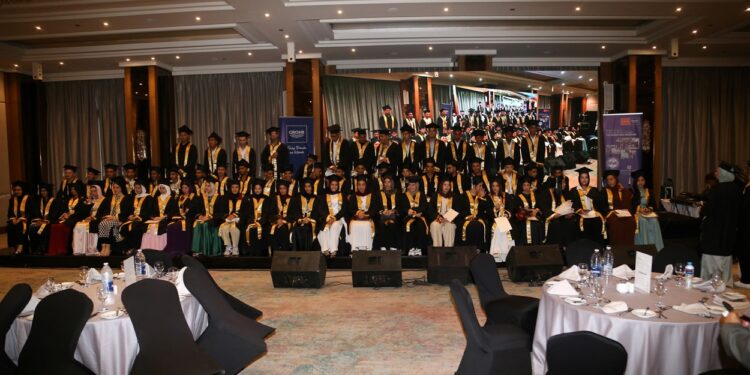 "جروهي" تحتفل بتخريج أول دفعة من برنامج "GIVE" في مصر لتأهيل فنيي السباكة بشهادات دولية