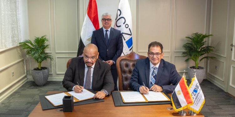 باستثمارات 4.5 مليون دولار.. اقتصادية قناة السويس توقع عقد مشروع BMEC Imaging للتكنولوجيا الطبية بالسخنة