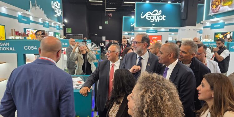 الهوبي خلال معرض«أنوجا 2025» : دعم الصادرات الغذائية المصرية ركيزة أساسية لتعزيز الأمن الغذائي وزيادة القيمة المضافة