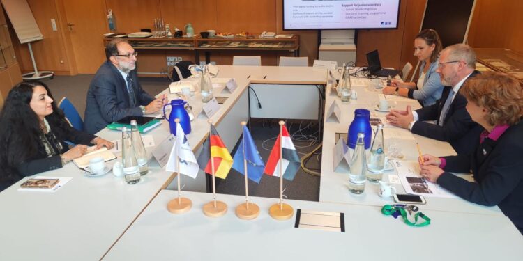 رئيس هيئة سلامة الغذاء يعقد لقاءات رفيعة المستوى في ألمانيا لتعزيز التعاون العلمي والرقابي