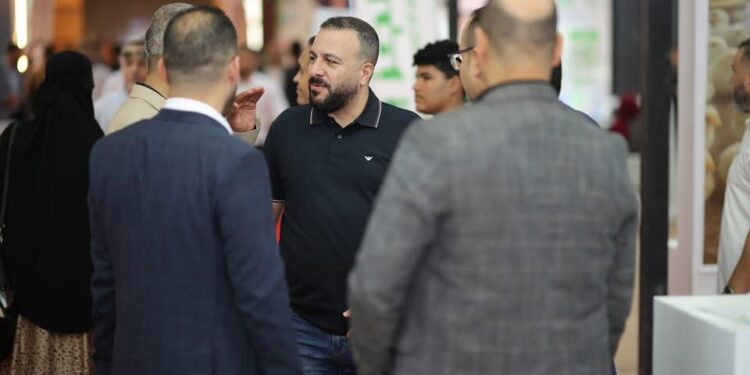 خلال اليوم الثاني .. م.خالد العناني: تواصل مستمر ودعم مستدام لعملاء «الدقهلية للدواجن» في أجرينا 2025